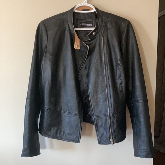 Black leather jacket - Picture 2 of 8